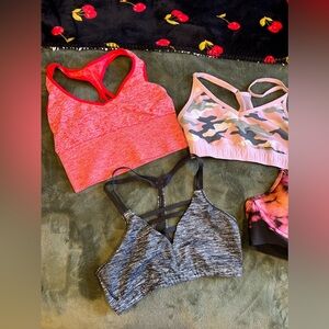 5 VS Pink Sports Bras & NEW W TAGS Bralette